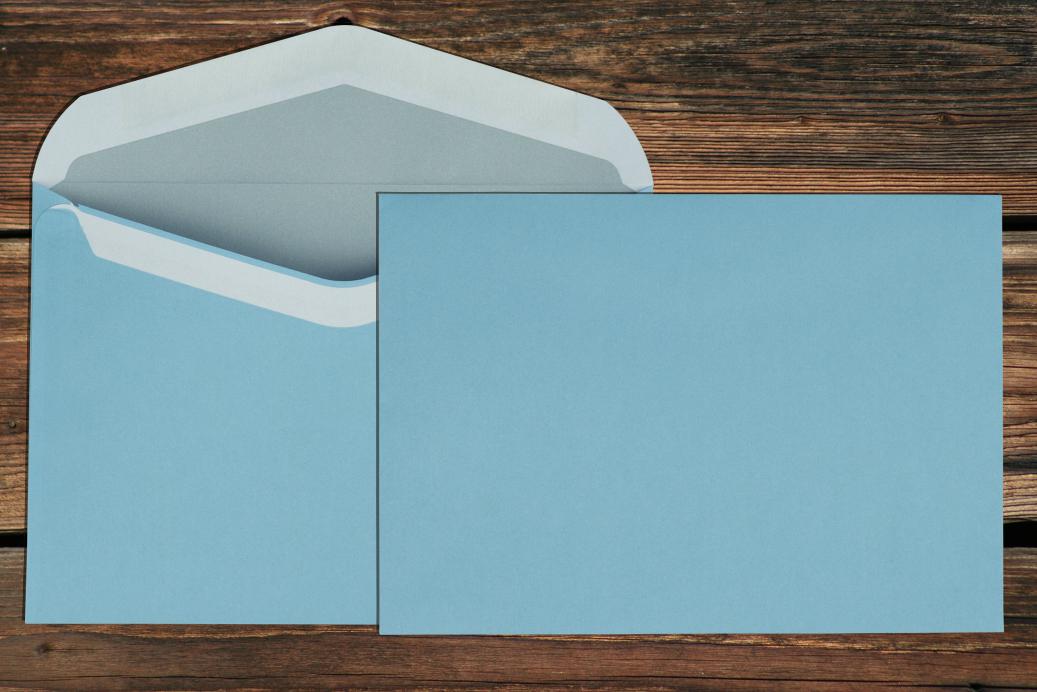 Kuvertierhüllen C6 114x162 mm Nassklebend Blau 80 g/qm